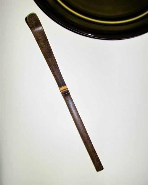 CHASHAKU - Ciemna bambusowa łyżeczka do matchy